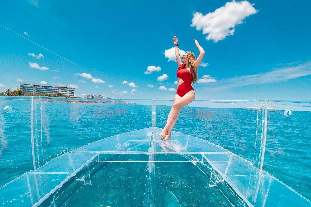 Clear Boat Adventure to Shipwrecks and Snorkel